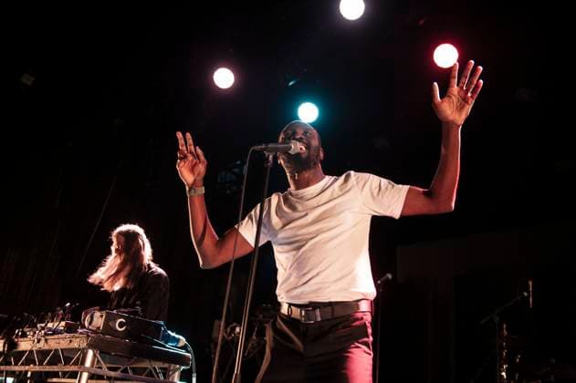 Joshua Idehen at Eventim Apollo Joshua Idehen performs at Eventim Apollo in London on 22nd November 2025, supporting Baxter Dury., Credit:Zoran Veselinovic Avalon UK, London, Eventim Apollo  Copyright: xZoranxVeselinovicx xAvalonx 1054074147