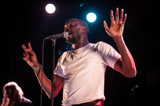 Joshua Idehen at Eventim Apollo Joshua Idehen performs at Eventim Apollo in London on 22nd November 2025, supporting Baxter Dury., Credit:Zoran Veselinovic Avalon UK, London, Eventim Apollo  Copyright: xZoranxVeselinovicx xAvalonx 1054074154