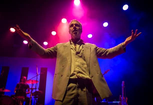Baxter Dury at Eventim Apollo Baxter Dury performs at Eventim Apollo in London on 22nd November 2025., Credit:Zoran Veselinovic Avalon UK, London, Eventim Apollo  Copyright: xZoranxVeselinovicx xAvalonx 1054060191