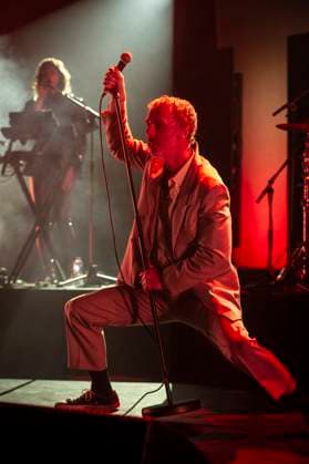 Baxter Dury at Eventim Apollo Baxter Dury performs at Eventim Apollo in London on 22nd November 2025., Credit:Zoran Veselinovic Avalon UK, London, Eventim Apollo  Copyright: xZoranxVeselinovicx xAvalonx 1054060384
