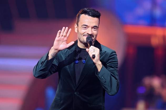 ZDF The Giovanni Zarrella Show Giovanni Zarrella during the ZDF entertainment program The Giovanni Zarrella Show on 22 11 2025 in the Messehalle Offenburg 20251122SBK0007