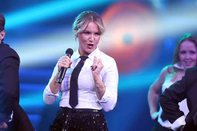 ZDF Die Giovanni Zarrella Show Singer Sonia Liebing during the ZDF entertainment program Die Giovanni Zarrella Show on 22 11 2025 in the Messehalle Offenburg 20251122SBK0094