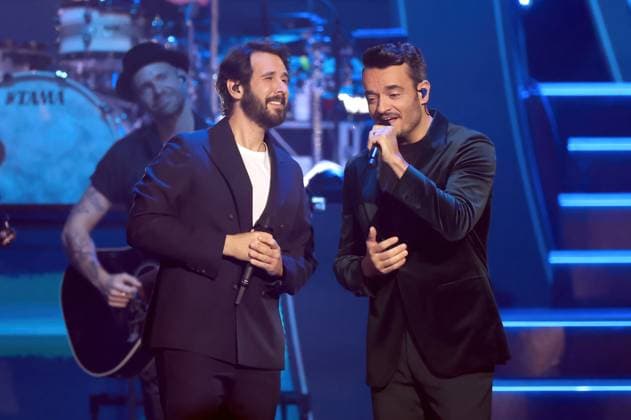 ZDF The Giovanni Zarrella Show Singer Josh Groban and Giovanni Zarrella during the ZDF entertainment program The Giovanni Zarrella Show on 22 11 2025 in the Messehalle Offenburg 20251122SBK0107