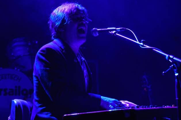 Ed Harcourt performs at the O2 Forum Kentish Town in London, UK, on 22nd November 2025. Ed Harcourt performs at the O2 Forum Kentish Town in London, UK, on 22nd November 2025., Credit:Oleksii Ovcharenko Avalon United Kingdom, London  Copyright: xOleksiixOvcharenkox xAvalonx 1054056535