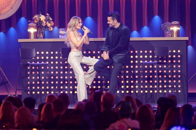 Michelle and Giovanni Zarrella on the ZDF music show Die Giovanni Zarrella Show live from Messe Offenburg Offenburg, 22 11 2025 Foto:xR.xSchmiegeltx xFuturexImagex zarrella_5129