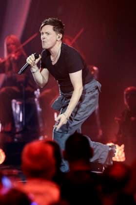 Michael Patrick Kelly in the ZDF music show The Giovanni Zarrella Show live from the Offenburg Exhibition Center Offenburg, 22 11 2025 Foto:xR.xSchmiegeltx xFuturexImagex zarrella_5147