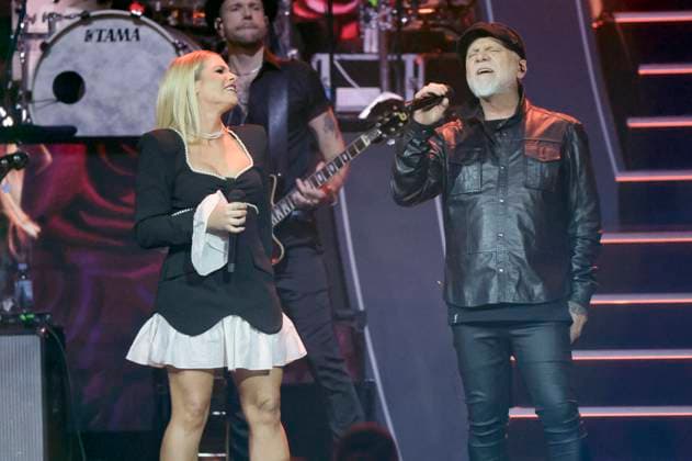 Marina Marx, Nino de Angelo in the ZDF music show Die Giovanni Zarrella Show live from Messe Offenburg Offenburg, 22 11 2025 Foto:xR.xSchmiegeltx xFuturexImagex zarrella_5184