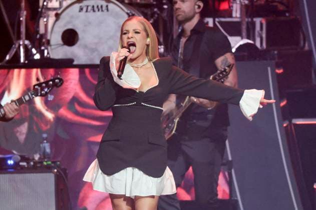 Marina Marx in the ZDF music show The Giovanni Zarrella Show live from the Offenburg Exhibition Center Offenburg, 22 11 2025 Foto:xR.xSchmiegeltx xFuturexImagex zarrella_5186