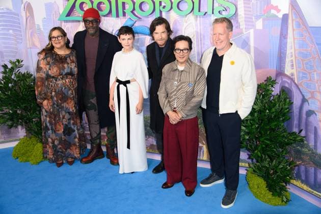 Zootropolis 2 UK Premiere Arrivals at Picturehouse Central, London, UK (L-R) - Yvett Merino, Idris Elba, Ginnifer Goodwin, Jason Bateman, Ke Huy Quan, Director Jared Bush attends The Zootropolis 2 UK Premiere at Picturehouse Central, London, England, UK on Sunday 23 November, 2025., Credit:Justin Ng Avalon UK, England, London, Picturehouse Central Copyright: xJustinxNgx xAvalonx 1054153003