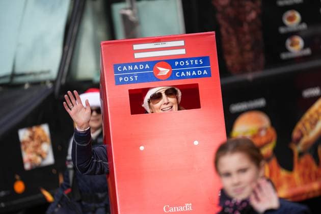 2025 Santa Claus Parade in Toronto TORONTO, CANADA - NOVEMBER 23 : Participants attend the 121st edition of the Santa Claus Parade in Toronto, Ontario on November 23, 2025. Mert Alper Dervis Anadolu Ontario Canada. Editorial use only. Please get in touch for any other usage.  Copyright: x2025xAnadoluxMertxAlperxDervisx