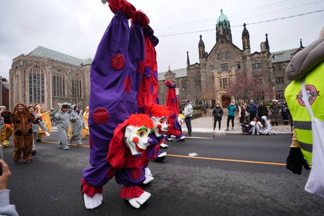 2025 Santa Claus Parade in Toronto TORONTO, CANADA - NOVEMBER 23 : Participants attend the 121st edition of the Santa Claus Parade in Toronto, Ontario on November 23, 2025. Mert Alper Dervis Anadolu Ontario Canada. Editorial use only. Please get in touch for any other usage.  Copyright: x2025xAnadoluxMertxAlperxDervisx