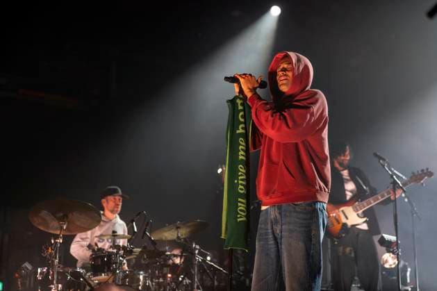 Loyle Carner performs at Victoria Warehouse Loyle Carner performs at Victoria Warehouse, Manchester, England as part of his Hopefully tour on 23rd November 2025, Credit:Mike Gray Avalon  Copyright: xMikexGrayx xAvalonx 1054269228