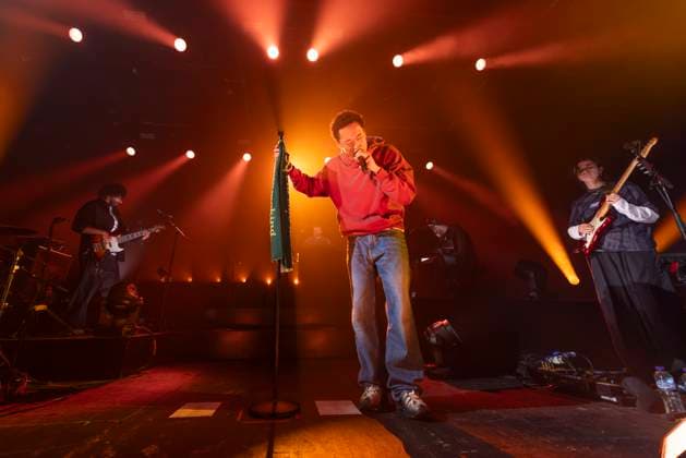 Loyle Carner performs at Victoria Warehouse Loyle Carner performs at Victoria Warehouse, Manchester, England as part of his Hopefully tour on 23rd November 2025, Credit:Mike Gray Avalon  Copyright: xMikexGrayx xAvalonx 1054269501