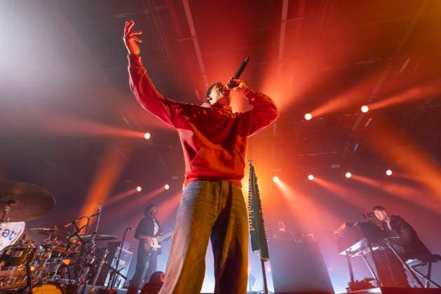 Loyle Carner performs at Victoria Warehouse Loyle Carner performs at Victoria Warehouse, Manchester, England as part of his Hopefully tour on 23rd November 2025, Credit:Mike Gray Avalon  Copyright: xMikexGrayx xAvalonx 1054269563
