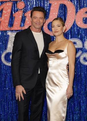 Hugh Jackman et Kate Hudson Première du film Sur un Air de Blues Song Sung Blue au Grand Rex à Paris le 23 novembre 2025 Coadic Guirec Bestimage Premiere of the film Sur un Air de Blues Song Sung Blue at the Grand Rex in Paris on November 23, 2025 Paris France  Copyright: xCOADICxGUIRECx xBESTIMAGExCOADICxGUIRECx xBESTIMAGEx
