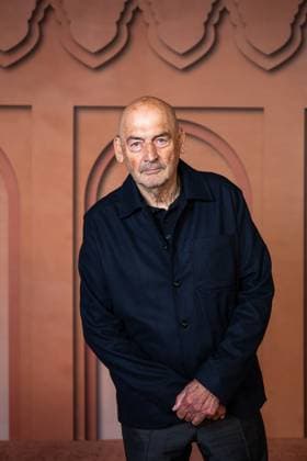 Celebs Attend Inaugural Franca Fund Gala - Doha Rem Koolhaas arrives to the Franca Fund Gala at the Museum of Islamic Art, in Doha, Qatar, on November 23, 2025. Photo by Balkis Press ABACAPRESS.COM Doha United Arab Emirates  Copyright: xBalkisxPress ABACAx
