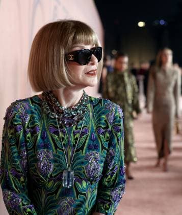 Celebs Attend Inaugural Franca Fund Gala - Doha Former Vogue editor and global chief content officer and artist director at Condé Nast, Anna Wintour arrives on the red carpet of the inaugural Franca Fund Gala held on November 23, 2025 at the Museum of Islamic Art in Doha, Qatar. Photo by Balkis Press ABACAPRESS.COM Doha United Arab Emirates  Copyright: xBalkisxPress ABACAx
