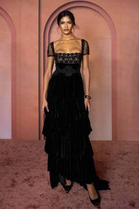 Celebs Attend Inaugural Franca Fund Gala - Doha Rania Benchegra arrives to the Franca Fund Gala at the Museum of Islamic Art, in Doha, Qatar, on November 23, 2025. Photo by Balkis Press ABACAPRESS.COM Doha United Arab Emirates  Copyright: xBalkisxPress ABACAx