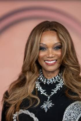 Celebs Attend Inaugural Franca Fund Gala - Doha Tyra Banks arrives to the Franca Fund Gala at the Museum of Islamic Art, in Doha, Qatar, on November 23, 2025. Photo by Balkis Press ABACAPRESS.COM Doha United Arab Emirates  Copyright: xBalkisxPress ABACAx