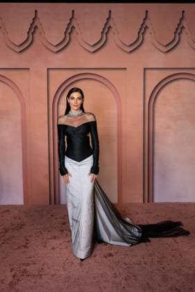 Celebs Attend Inaugural Franca Fund Gala - Doha Razane Jammal arrives to the Franca Fund Gala at the Museum of Islamic Art, in Doha, Qatar, on November 23, 2025. Photo by Balkis Press ABACAPRESS.COM Doha United Arab Emirates  Copyright: xBalkisxPress ABACAx