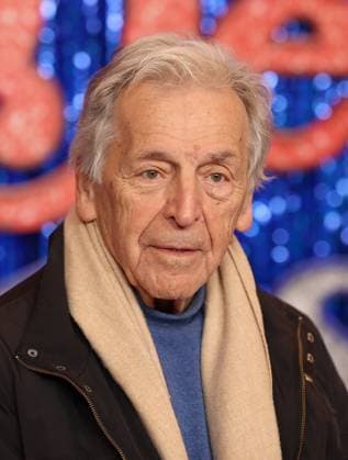 Sur un Air de Blues - Song Sung Blue Premiere Costa-Gavras attends the Sur un Air de Blues - Song Sung Blue Premiere at Le Grand Rex on November 23, 2025 in Paris, France.  Copyright: xDFYx