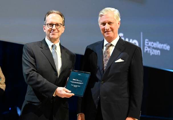 The Fund For Scientific Research Awards BRUSSELS, BELGIUM - NOVEMBER 24 : Nicolas Cerf (ULB) receives the prize for Exact Sciences. King Philippe attends the five-yearly awards ceremony of the (National) Fund for Scientific Research (FRS-FNRS) and the Fonds Wetenschappelijk Onderzoek (FWO). These awards recognise Belgian researchers who have made a significant contribution to their field and promote the international reputation of Belgian scientific research. The disciplines covered include the humanities, social sciences, fundamental biomedical sciences, clinical biomedical sciences, fundamental exact and natural sciences, and applied sciences. The ceremony brings together representatives from the academic, scientific and institutional wor  Copyright: xBertxVanxDenxBrouckex