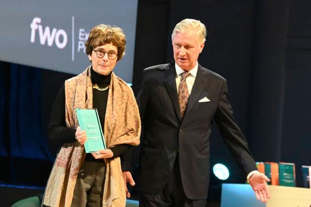 The Fund For Scientific Research Awards BRUSSELS, BELGIUM - NOVEMBER 24 : Ingrid Verbauwheden ( KU Leuven ) receives the prize for Applied Sciences. King Philippe attends the five-yearly awards ceremony of the (National) Fund for Scientific Research (FRS-FNRS) and the Fonds Wetenschappelijk Onderzoek (FWO). These awards recognise Belgian researchers who have made a significant contribution to their field and promote the international reputation of Belgian scientific research. The disciplines covered include the humanities, social sciences, fundamental biomedical sciences, clinical biomedical sciences, fundamental exact and natural sciences, and applied sciences. The ceremony brings together representatives from the academic, scientific and  Copyright: xBertxVanxDenxBrouckex