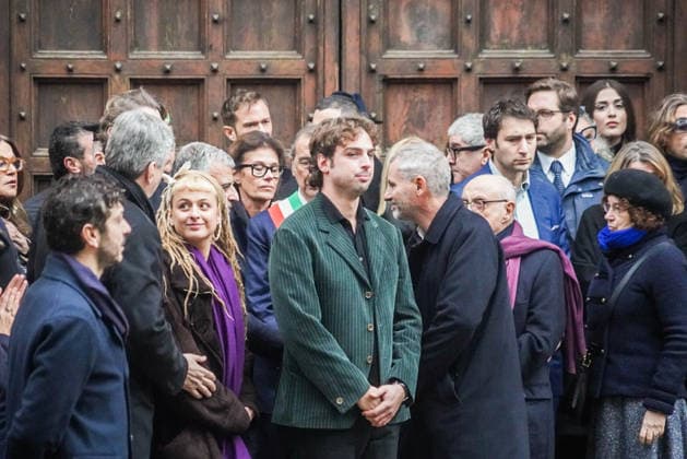 Milan, Funeral of Ornella Vanoni in the church of San Marco in the Brera district. In the photo: her grandchildren Matteo and Camilla.  Copyright: xEmanuelexRobertoxDexCarlix xipa-agency.netx xPoolxEmanuelexDexCarlixexFrancesx IPA_Agency_IPA68336956