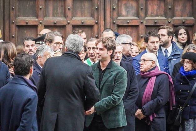 Milan, Funeral of Ornella Vanoni in the church of San Marco in the Brera district. In the photo: her nephew Matteo with his family.  Copyright: xEmanuelexRobertoxDexCarlix xipa-agency.netx xPoolxEmanuelexDexCarlixexFrancesx IPA_Agency_IPA68336959