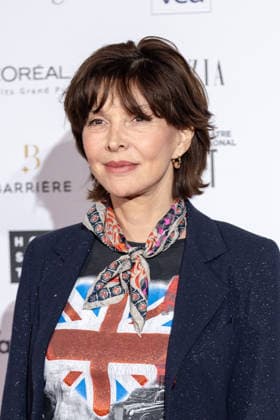 Woman of Influence Award - Paris AJ Tina Kieffer attends the Prix De La Femme D Influence Award Ceremony at the Palais de Chaillot on november 24, 2025 in Paris, France. Photo by Alexis Jumeau ABACAPRESS.COM Paris France  Copyright: xJumeauxAlexis ABACAx