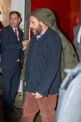 Adam Sandler leaving the French premiere of the Netflix film Jay Kelly at the Christine Cinema Club in Paris, France, on November 24, 2025 Yoann Ouahcene Bestimage Celebs leaving the French premiere of the Netflix film Jay Kelly at the Christine Cinema Club in Paris, France, on November 24, 2025 Paris France  Copyright: xYoannxOuahcenex xBestimagexYoannxOuahcenex xBestimagex