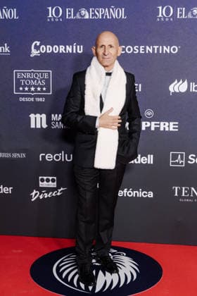 El Espanol organizes a gala to celebrate its tenth anniversary The CEO of Devota Lomba, Modesto Lomba, poses during the celebration of the 10th anniversary of El Espanol, at the Palacio de Cibeles, on November 24, 2025, in Madrid Spain The newspaper, chaired and directed by Pedro J Ramirez, commemorates its tenth anniversary with a gala attended by various political personalities to celebrate the newspapers trajectory 24 NOVEMBER 2025 EL ESPAÑOL X ANIVERSARIO DIARIO PERIODISMO COMUNICACIÓN Carlos Lujá Madrid Madrid Espana  Copyright: xCarlosxLujanx 7123724