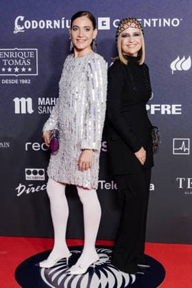 El Espanol organizes a gala to celebrate its tenth anniversary Pharmacists Boticaria García i and Gema Herrerías d pose during the celebration of the 10th anniversary of El Espanol, at the Palacio de Cibeles, on November 24, 2025, in Madrid Spain The newspaper, Pedro J Ramírez, the president and director of the newspaper, commemorates its tenth anniversary with a gala attended by various political personalities to celebrate the newspapers history 24 NOVEMBER 2025 EL ESPAÑOL X ANIVERSARIO DIARIO PERIODISMO COMUNICACIÓN Carlos Lujá Madrid Madrid Espana  Copyright: xCarlosxLujanx 7123726