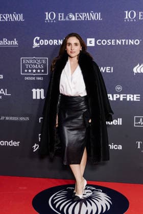 El Espanol organizes a gala to celebrate its tenth anniversary The vice president of Club Siglo XXI, Paloma Segrelles, poses during the celebration of the 10th anniversary of El Espanol, at the Palacio de Cibeles, on November 24, 2025, in Madrid Spain The newspaper, which is chaired and directed by Pedro J Ramírez, commemorates its tenth anniversary with a gala attended by various political personalities to celebrate the newspapers trajectory 24 NOVEMBER 2025 EL ESPAÑOL X ANIVERSARIO DIARIO PERIODISMO COMUNICACIÓN Carlos Lujá Madrid Madrid Spain  Copyright: xCarlosxLujanx 7123784