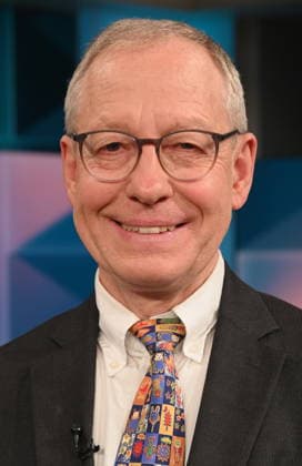 Prof Dr Gerrit Heinemann, Professor of Business Administration, Management and Retail at the Niederrhein University of Applied Sciences, as a guest on the ARD talk show Hart aber Fair with the topic Discount battle and ordering mania What is the true price of bargains?