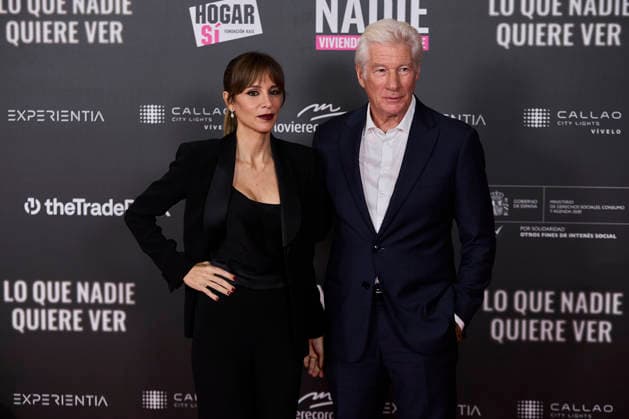 November 24, 2025, Madrid, Madrid, Spain: RICHARD GERE and ALEJANDRA GERE Lo Que Nadie Quiere Ver premiere Madrid Spain - ZUMAc260 20251124_zep_c260_010 Copyright: xMikexChicorrox