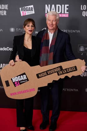 November 24, 2025, Madrid, Madrid, Spain: RICHARD GERE and ALEJANDRA GERE Lo Que Nadie Quiere Ver premiere Madrid Spain - ZUMAc260 20251124_zep_c260_011 Copyright: xMikexChicorrox