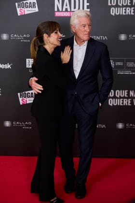 November 24, 2025, Madrid, Madrid, Spain: RICHARD GERE and ALEJANDRA GERE Lo Que Nadie Quiere Ver premiere Madrid Spain - ZUMAc260 20251124_zep_c260_019 Copyright: xMikexChicorrox