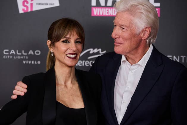 November 24, 2025, Madrid, Madrid, Spain: RICHARD GERE and ALEJANDRA GERE Lo Que Nadie Quiere Ver premiere Madrid Spain - ZUMAc260 20251124_zep_c260_020 Copyright: xMikexChicorrox