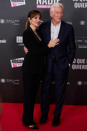November 24, 2025, Madrid, Madrid, Spain: RICHARD GERE and ALEJANDRA GERE Lo Que Nadie Quiere Ver premiere Madrid Spain - ZUMAc260 20251124_zep_c260_024 Copyright: xMikexChicorrox