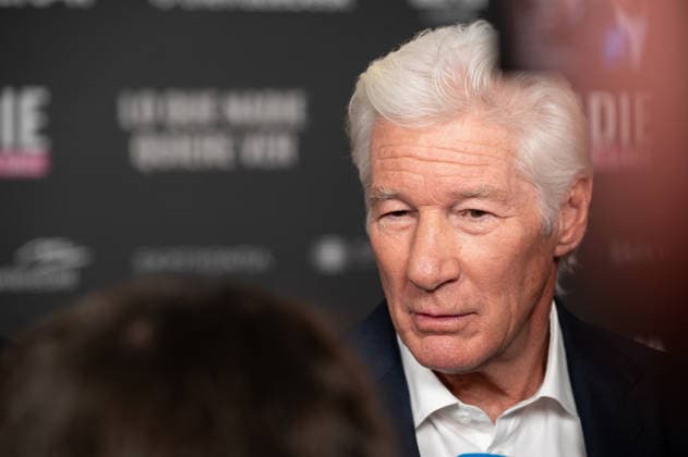 Lo Que Nadie Quiere Ver - Premiere in Madrid, Spain - 24 Nov 2025 Richard Gere attends the Lo Que Nadie Quiere Ver premiere at the Callao cinema. Madrid Spain Copyright: xAtilanoxGarciax xSOPAxImagesx photo01267