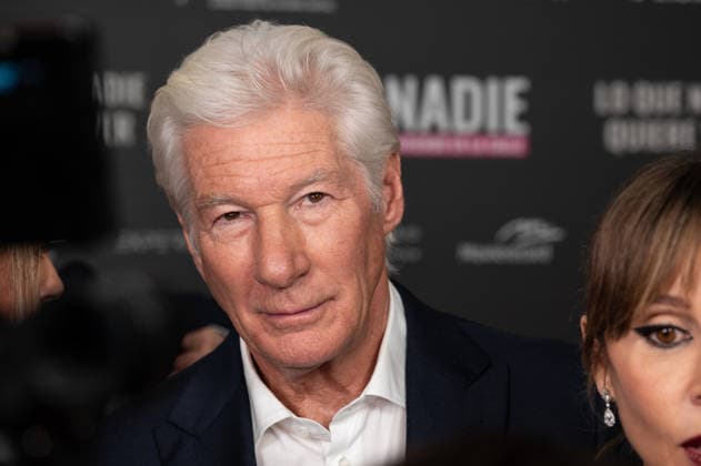 Lo Que Nadie Quiere Ver - Premiere in Madrid, Spain - 24 Nov 2025 Richard Gere attends the Lo Que Nadie Quiere Ver premiere at the Callao cinema. Madrid Spain Copyright: xAtilanoxGarciax xSOPAxImagesx photo01270