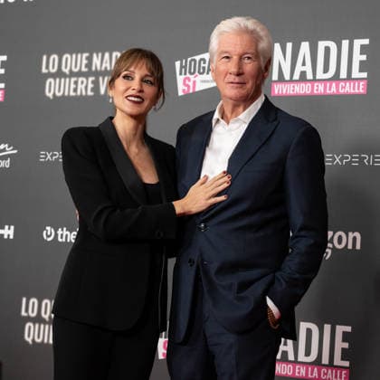 Lo Que Nadie Quiere Ver - Premiere in Madrid, Spain - 24 Nov 2025 Richard Gere and Alejandra Gere attend the Lo Que Nadie Quiere Ver premiere at the Callao cinema. Madrid Spain Copyright: xAtilanoxGarciax xSOPAxImagesx photo01258