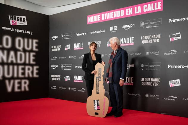 November 24, 2025, Madrid, Spain: Richard Gere and Alejandra Gere attend the Lo Que Nadie Quiere Ver premiere at the Callao cinema. Madrid Spain - ZUMAs197 20251124_aaa_s197_142 Copyright: xAtilanoxGarciax