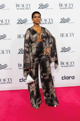 Dionne Smith arriving at The Beauty Awards 2025 at City Central at HAC in London on 24 November 2025 Dionne Smith arriving at The Beauty Awards 2025 at City Central at HAC in London on 24 November 2025, Credit:Manuela Langotsch Avalon United Kingdom, London, City Central at HAC  Copyright: xManuelaxLangotschx xAvalonx 1054465255