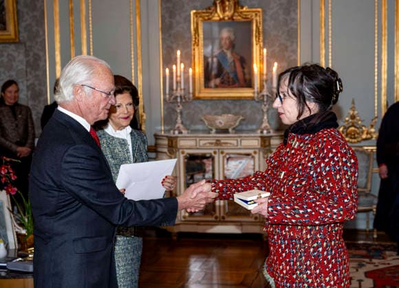 Sweden s King Carl Gustaf and Queen Silvia award the Prince Eugen Medal, for outstanding artistic achievement, to artist Klara Kristalova at Stockholm Palace, Stockholm, Sweden, November 24, 2025. SWEDEN x10050x *** Swedens King Carl Gustaf and Queen Silvia award the Prince Eugen Medal, for outstanding artistic achievement, to artist Klara Kristalova at Stockholm Palace, Stockholm, Sweden, November 24, 2025 SWEDEN x10050x  Copyright: xPontusxLundahl TTx PRINCE EUGENE MEDAL SWEDEN KWC9Kx5vGSo