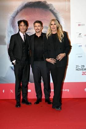 43rd Turin Film Festival 2025, Day 4 - Photocall 127 Hours. Pictured: Giulio Base, James Franco, Tiziana Rocca  Copyright: xMaurizioxD Avanzox xipa-agency.netx xDxAvanzo xMangiarottix IPA_Agency_IPA68362233