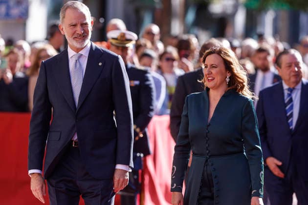 Felipe VI presides over the delivery of the 37th Edition of the Rei Jaume I Awards King Felipe VI, and the Mayoress of Valencia, María José Catalá, arrive at the delivery of the 37th Edition of the Rei Jaume I Awards, on November 25, 2025, in Valencia, Comunidad Valenciana Spain The Rei Jaume I Awards recognize the scientific or business careers of people who have achieved excellence in their field and have developed most of their professional career in Spain 25 NOVEMBER 2025 Valencia, Comunidad Valenciana Valencia, Comunidad Valenciana Spain  Copyright: xRoberxSolsonax 7124587