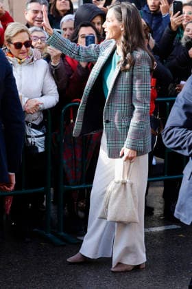25-11-2025 Tudela Queen Letizia attended the trubute to the filmmaker Alejandro Amenabar and the screening of the film The Sea Inside a the Moncayo cinema in Tudela, Navarra. No Spain Â  Copyright: xPPEx
