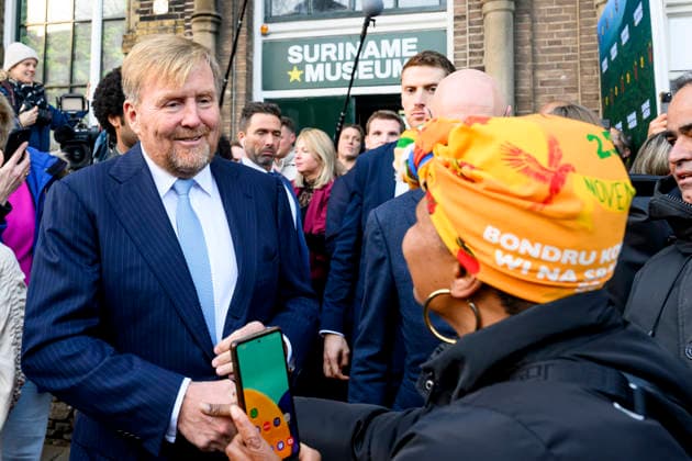 25-11-2025 Amsterdam King Willem-Alexander attend the opening of the Suriname Museum in Amsterdam, marking the fiftieth anniversary of the Republic of Suriname. Â  Copyright: xPPEx